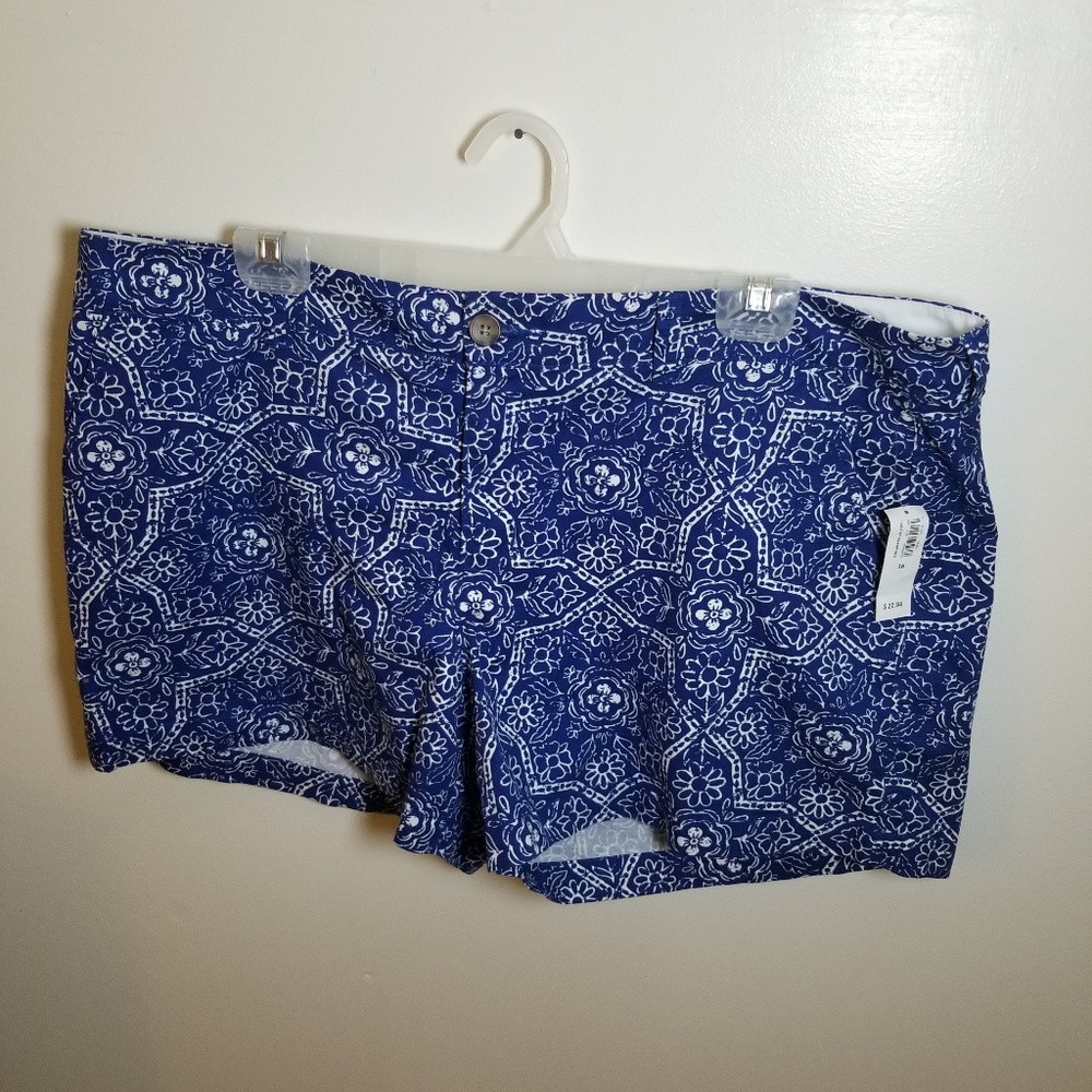 Old Navy blue white print shorts 16 NWT